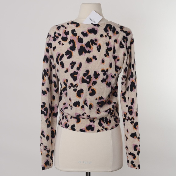 NEW Naadam Cashmere Pullover in Leopard Print - Picture 4 of 11